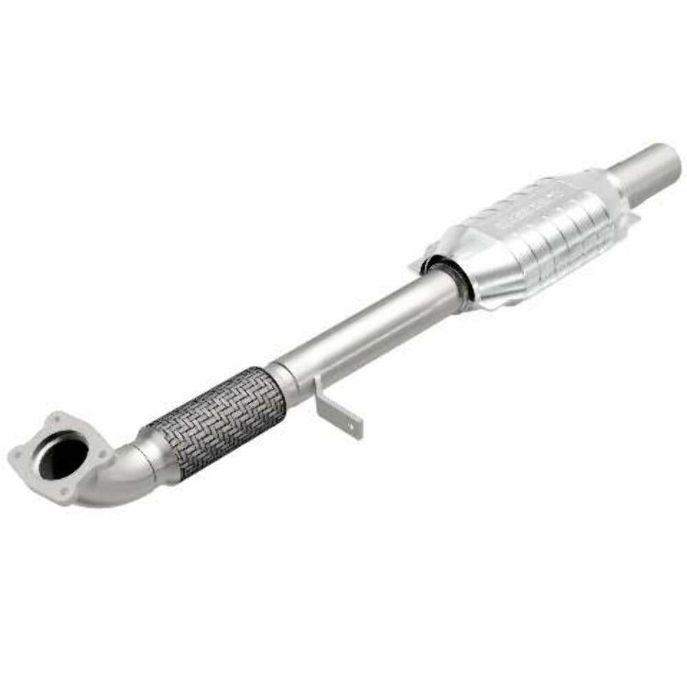 2004 Volvo S40 Direct-Fit Catalytic Converter 441031 Magnaflow
