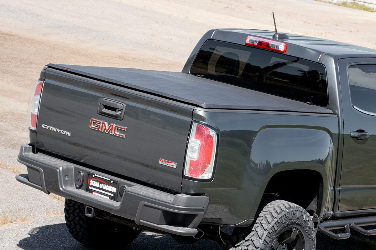 Soft Tri-Fold Bed Cover - 5'3" Bed - Chevy/GMC Canyon/Colorado 2WD/4WD (15-25)