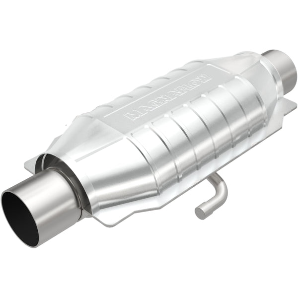 MagnaFlow Conv Universal 2.25in Inlet/Outlet Center/Center Oval (334015)