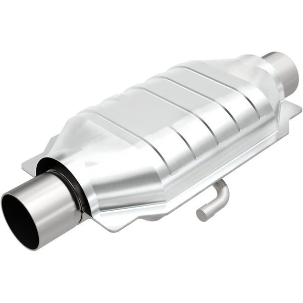 MagnaFlow Conv Universal 2.5in Inlet 2.5in Outlet 16in Length 6.375in Width (3391016)