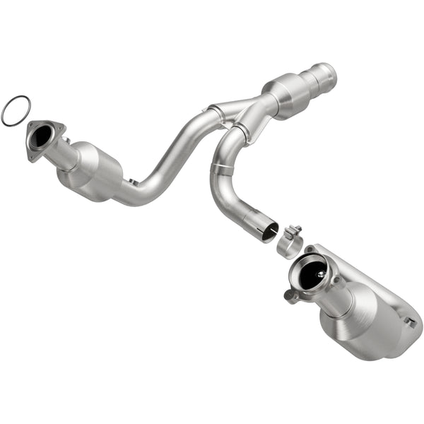 MagnaFlow Converter Direct Fit 2015 GMC Yukon XL V8 6.2L (52617)